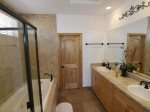san felipe rental villa 214 - second bedroom bath